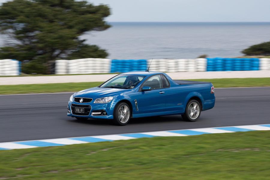  Holden VF Commodore Ute SS V Redline 2014 года  (фото 9 из 14)